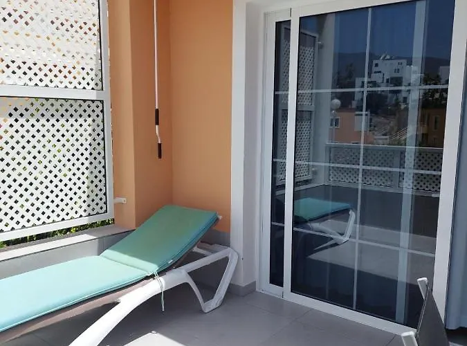 Orlando Luxury Адехе